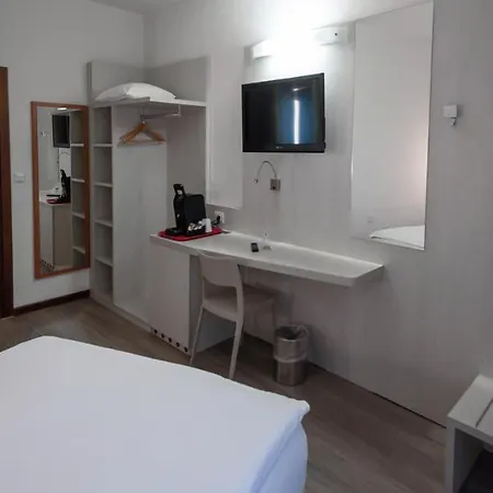 Acquarello Swiss Quality Hotel 3*