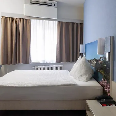 Acquarello Swiss Quality 3* Lugano