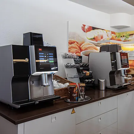 아큐렐러 스위스 퀄리티 호텔 3*